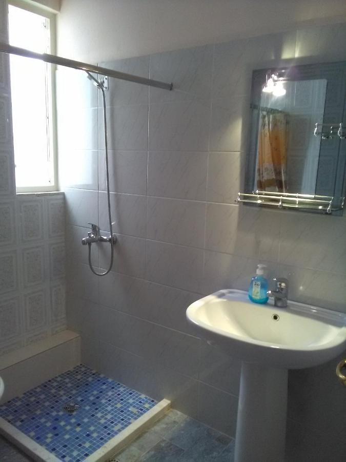 Vila Sula Guesthouse Durres Exterior photo